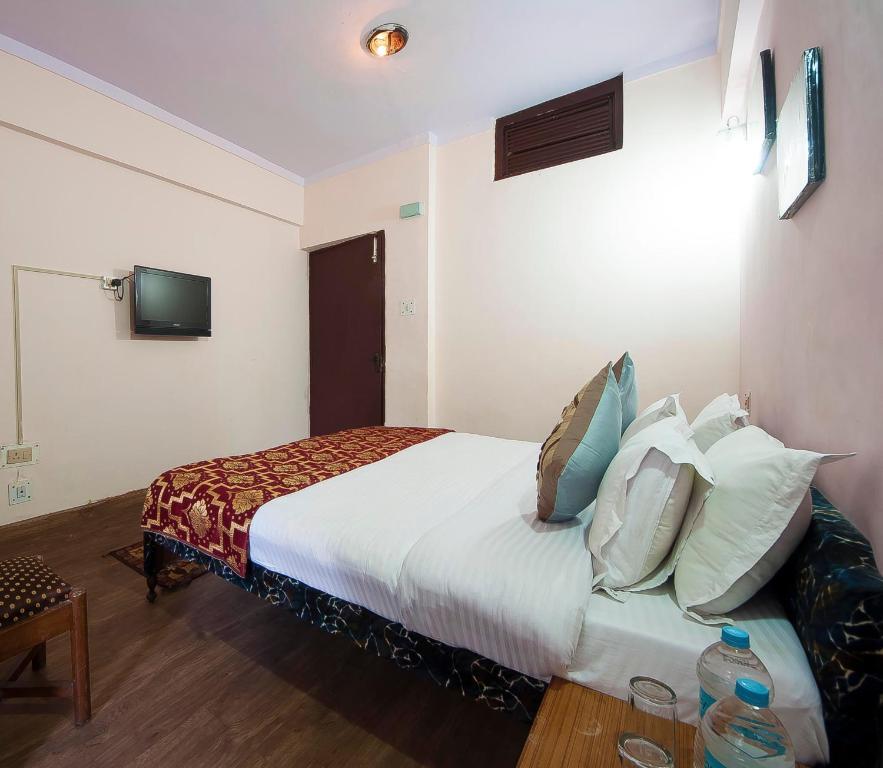 Hotel Anamika 나이니탈 객실 사진